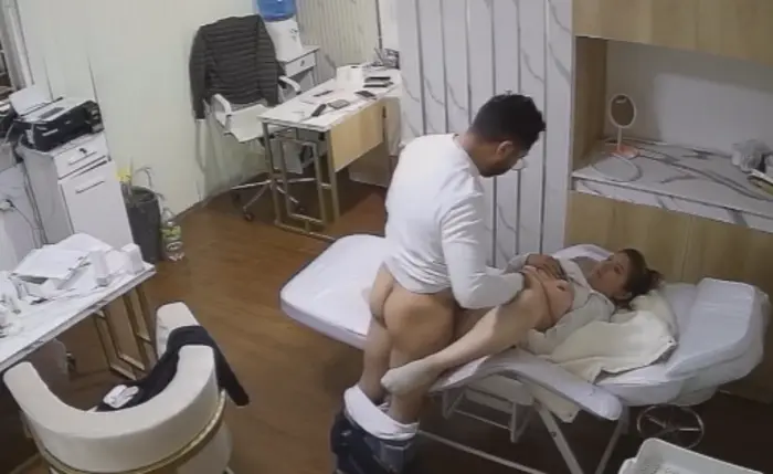 Indian Doctor With Asstsant Affair Sex Hard IPCAM MMS Video
